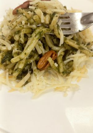 Una foto de Pesto de Albahaca con Spaghetti