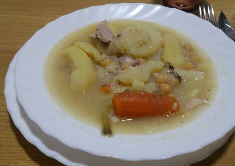 Escudella de L'Empurda