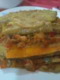 Musaka con bechamel de calabacín y atún