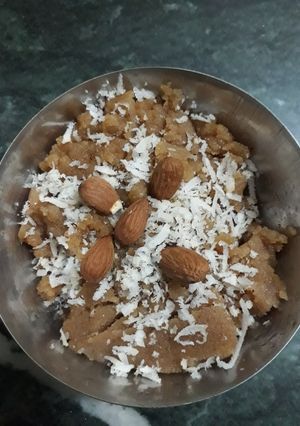 A picture of Atta Halva.