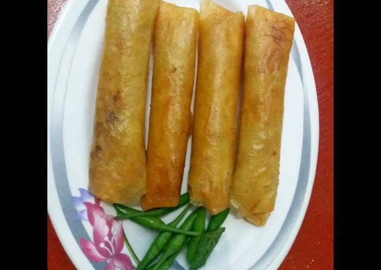 Bagaimana Menyiapkan Lumpia Mie, Bikin Ngiler