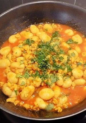 Una foto de Gnocchi con soja texturizada y pisto