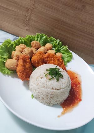 Foto resep Garlic butter rice with chicken katsu