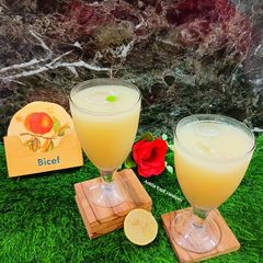A picture of Babugosha (Juice).