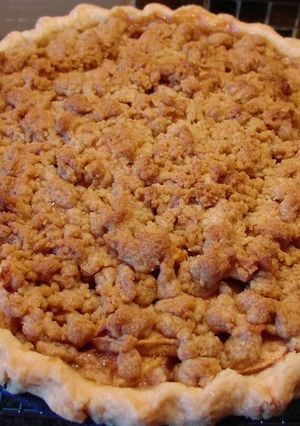 A picture of French apple pie.