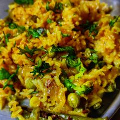 A picture of Matar rice.