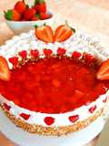 Erdbeertorte mit Erdbeerjoghurt- und Mascarpone-Sahnecreme