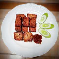 A picture of Tahu dan Tempe Bacem.