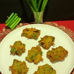 A picture of Piyaz Koli (Onion Flower Stalks) Bhela Bhaja.