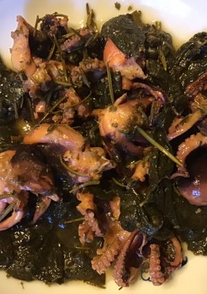 A picture of California Farm Pickled Seaweed Kelp with Calamari.