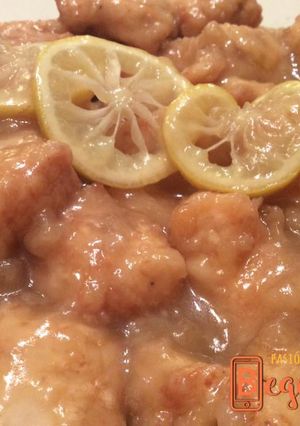 Una foto de Pollo al limón al estilo chino