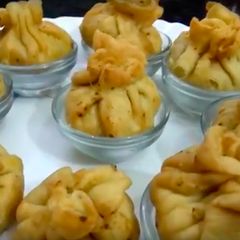 A picture of Potli samosa.