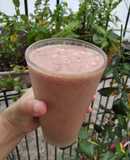 Smoothie de uva, banana y pelón :)