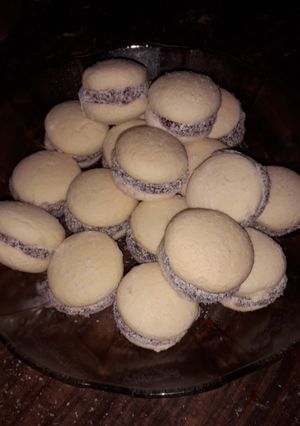 Una foto de Alfajorcitos de Maicena (súper fáciles)