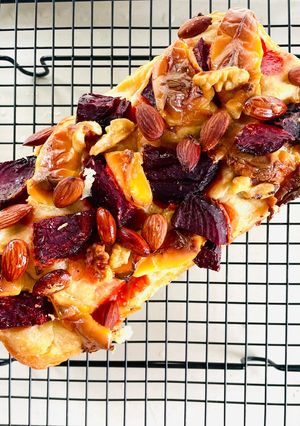 รูปของ Beet Root & Walnut-Almond- Cheese Foccacia 🍞🌰🥜