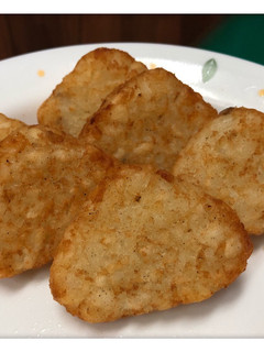 Keralla氣炸鍋-冷凍三角薯餅 的食譜成品照片