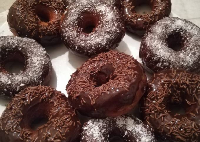 Easy Donuts