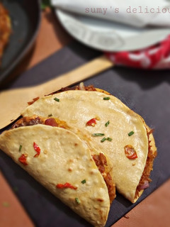 A picture of Beef tacos rice.