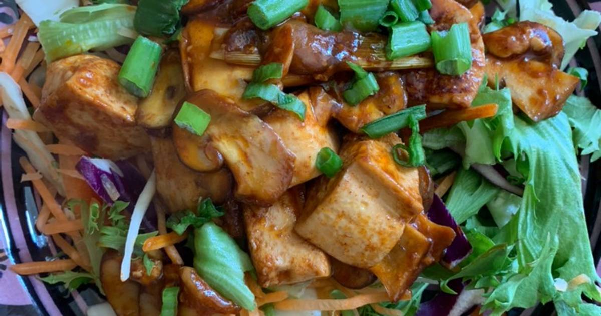 Vegan Friendly Tofu Mushroom with Korean Spicy Sauce Recipe by