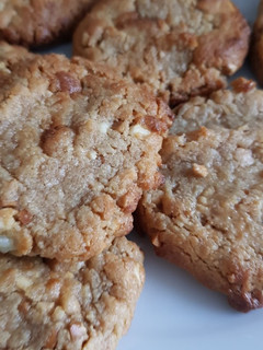 A picture of Peanut butter cookies.