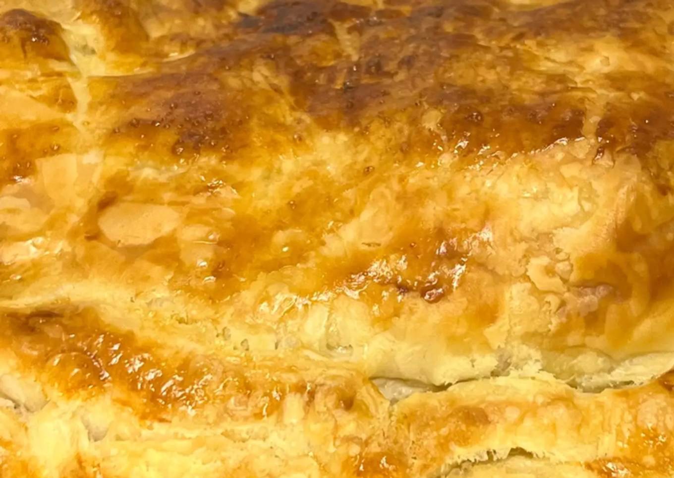 Gooey Potato & Cheese Pie