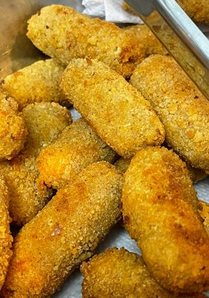 Una foto de Croquetas cubanas a la Bechamel