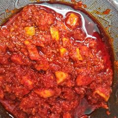 A picture of Raw mango instant pickle.