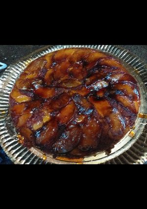 Una foto de Torta invertida de manzana