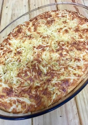 Foto principal de Bizcocho salado con patatas, queso y jamón dulce