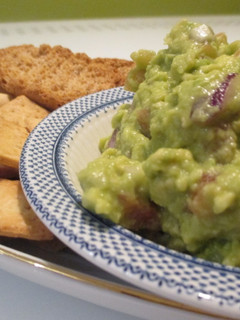 Una foto de Guacamole casero