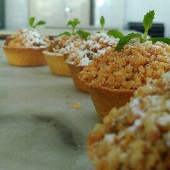 Apple crumble tart A picture of Apple crumble tart.