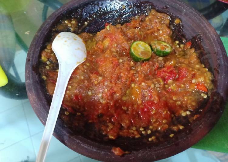 Langkah Mudah untuk Membuat Sambel jeruk limau yang Enak Banget