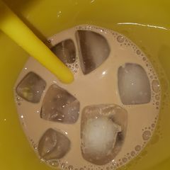 A picture of Iced coffee 🤨.