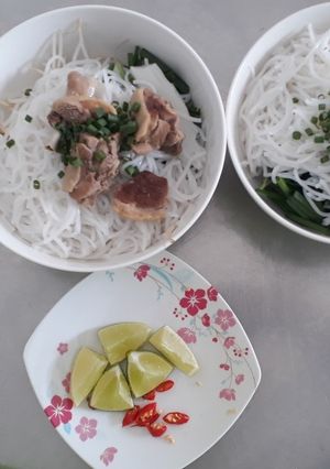 Hình của món Canh Bún Thịt Vịt.