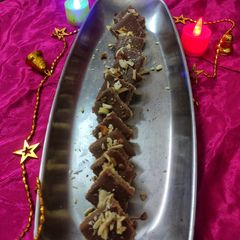 A picture of Chocolate burfi.