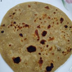 A picture of Cheese roti.