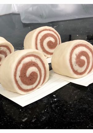 Hình của món Bánh bao sữa socola cuộn.