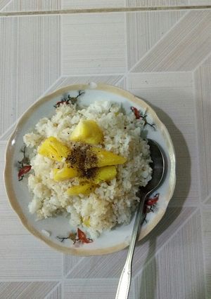 Hình của món Cơm nguội chua ngọt.