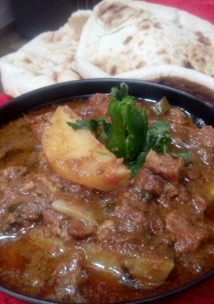 A picture of Aloo Qeema.