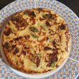 Tortilla de zapallitos y cebolla caramelizada sin huevos