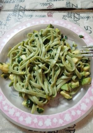 Una foto de Spaghettis monocromáticos