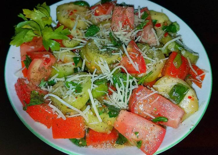 Mike's 3 Minute Tangy Garden Side Salad Mike's 3 Minute Tangy Garden Side Salad