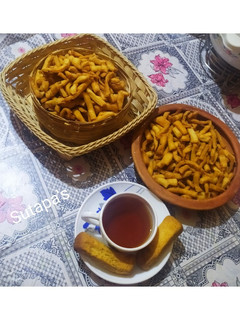 নিমকি(nimki recipe in Bengali) রেসিপির প্রধান ছবি