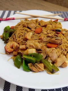 Una foto de Fideos chinos
