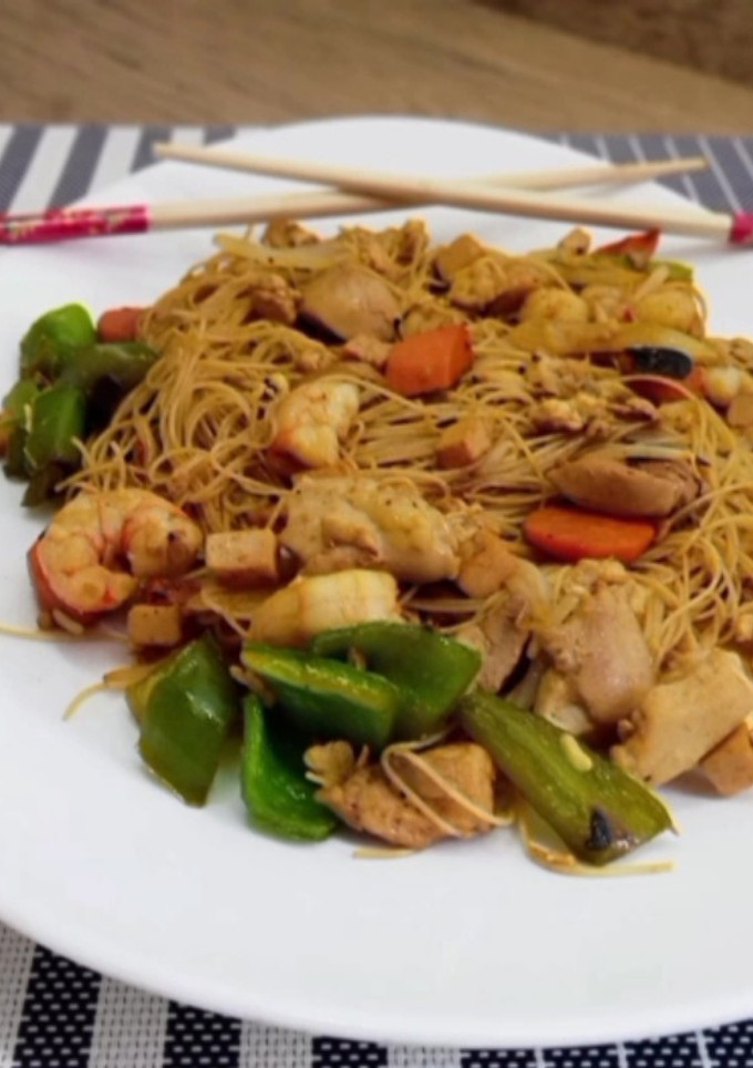 Una foto de Fideos chinos