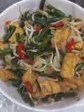 Oseng Kacang Panjang Tahu Toge