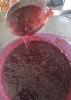 Una foto de Mermelada de cerezas