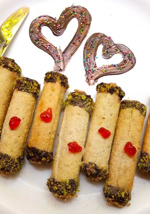 A picture of Cannoli Delight.