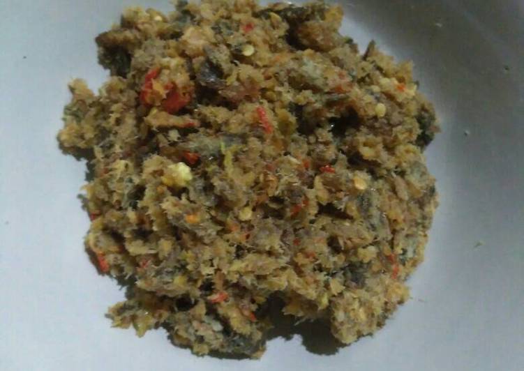 Sambal belut goreng