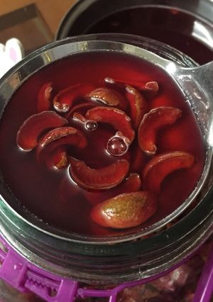 Hình của món Mận ngâm đường.